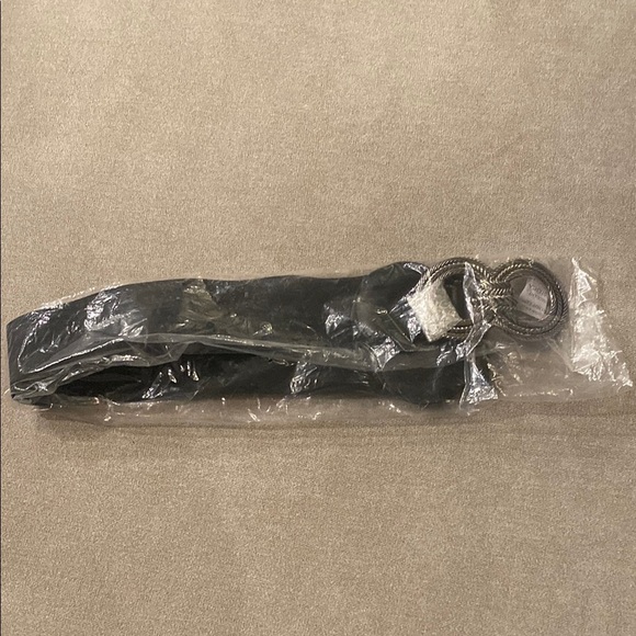 Wide Buckle Elastic Statement Belt Stretchy Cinch Trimmer Belt Size M/L - Picture 6 of 7